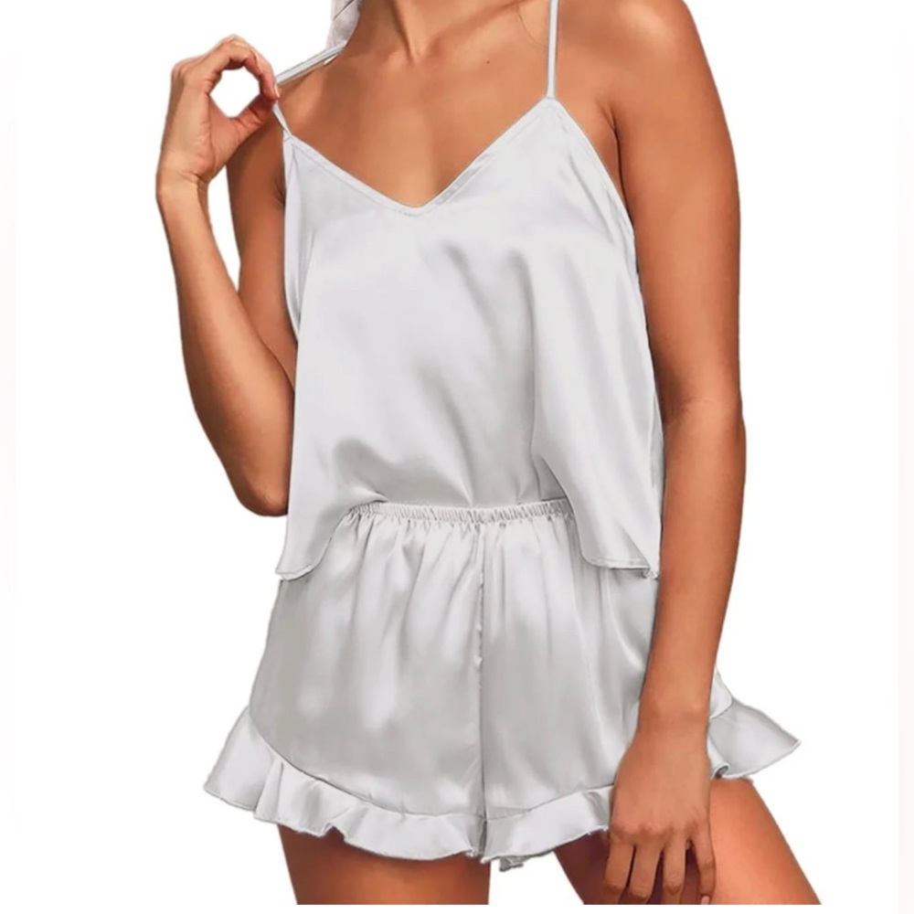 NWT White Silk Spaghetti Strap Pajama Set Large and XXL